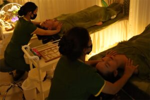 Gội đầu thảo mộc tại Onsen Wellness Việt